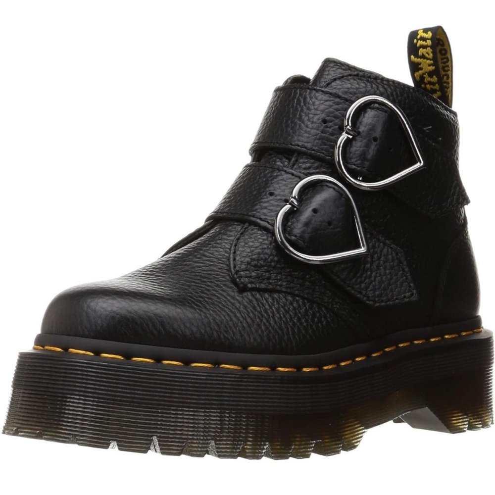 BRAND NEW Dr. Martens Devon Heart Platform Booties | size 7L (ladies 7-7.5 best)